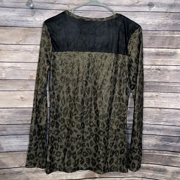 BKE Boutique leopard print top - Picture 5 of 5